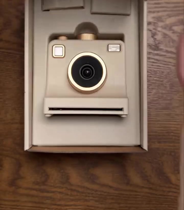CremaCam gift box